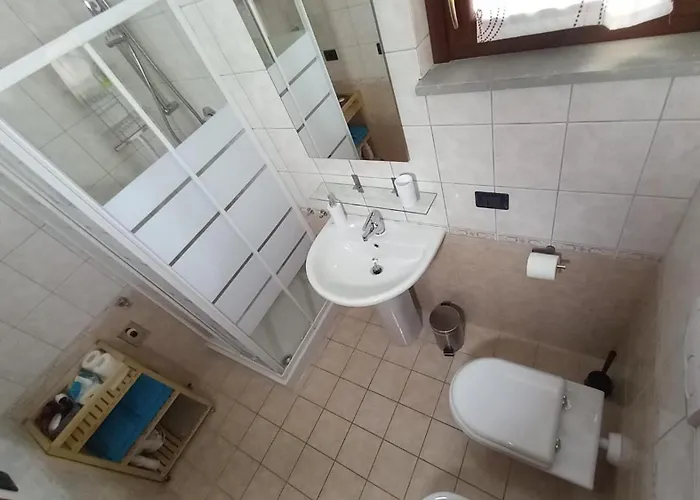 Monolocale Azzurra * マジョーネ