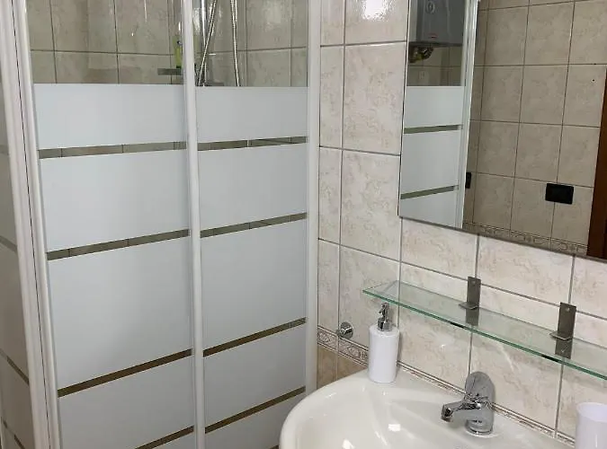 アパート Monolocale Azzurra マジョーネ